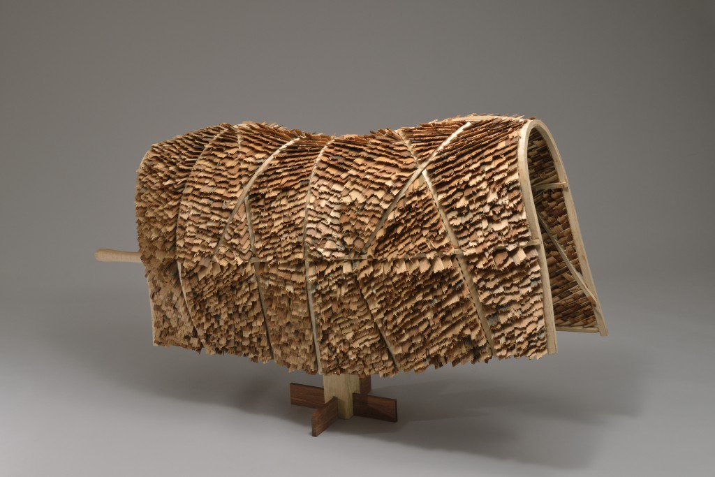 「弱虫ドラゴン」2012年　67×120×33cm