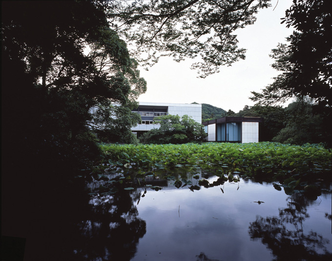 神奈川県立近代美術館 鎌倉　外観　1990年代