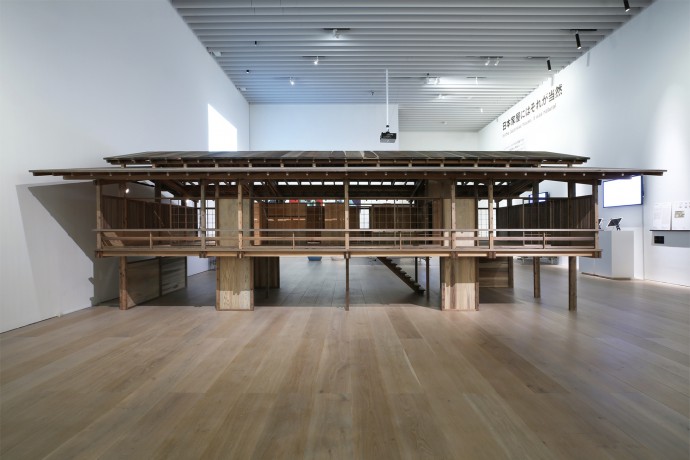 「建築の日本展」か丹下自邸模型